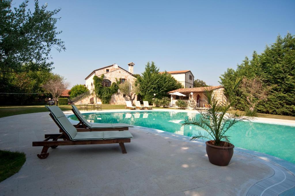 Villa Lav Bale Exterior photo